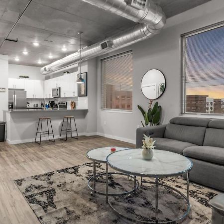 Modern 2 Bed Getaway Steps From Tropicana Field St. Petersburg Dış mekan fotoğraf