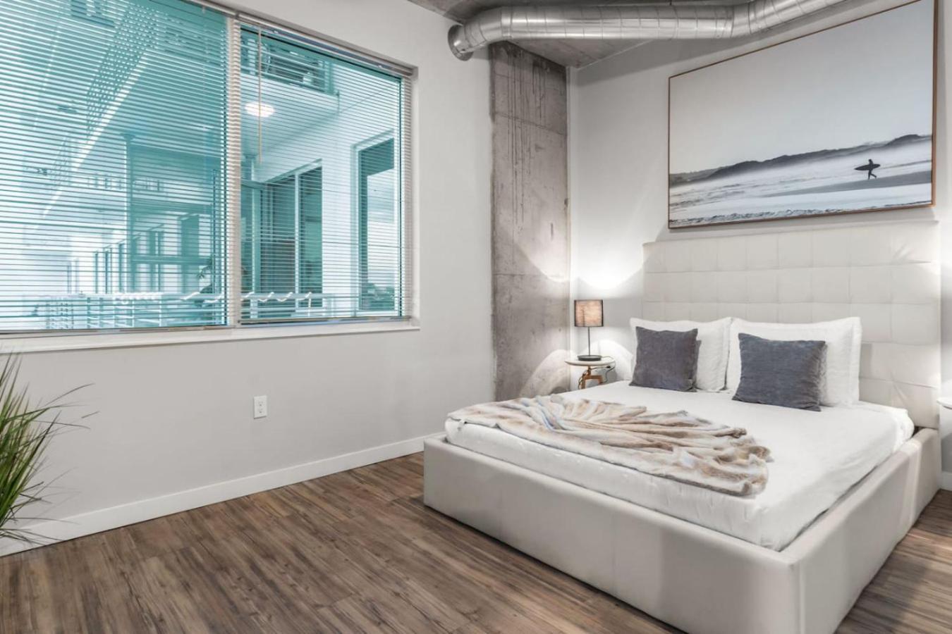 Modern 2 Bed Getaway Steps From Tropicana Field St. Petersburg Dış mekan fotoğraf